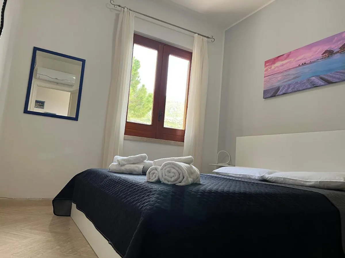Villa Aileen Macari Alloggio in famiglia